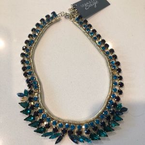 Sparkling safe statement necklace NWT